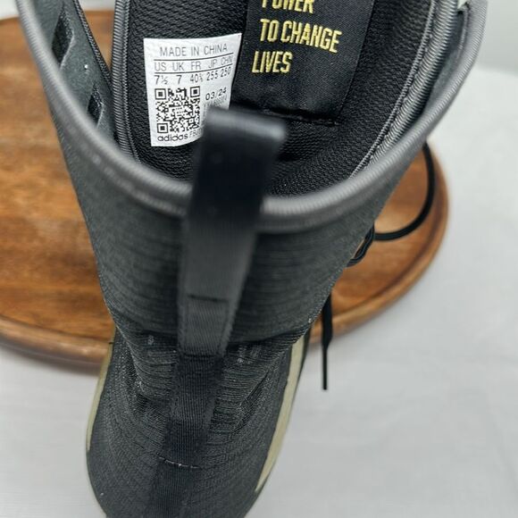 Adidas Shoes Mens 7.5 Box Hog 4 Core Black/Gold Metallic/Grey Six Boxing - Picture 10 of 11